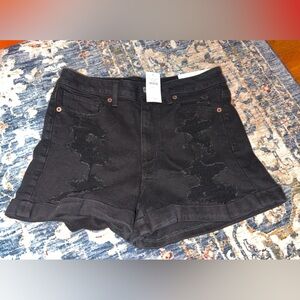NWT American Eagle AE women’s black mom shorts size 6/28w stretch